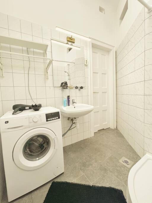 Apartment Y Station Private Budapest