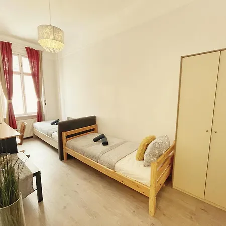 Y Central Station Private Rooms Budapest Exterior foto